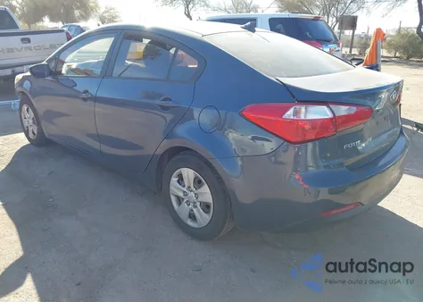 2016 Kia Forte Lx z USA, uszkodzony, nr VIN KNAFK4A68G5555030